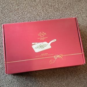Lenox Holiday Cheese Board with spreaders